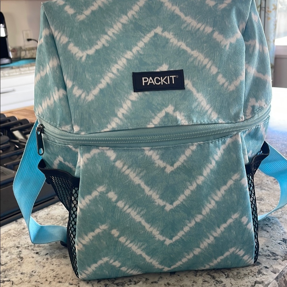 PackIt Blue and White Insulated Lunch Bag